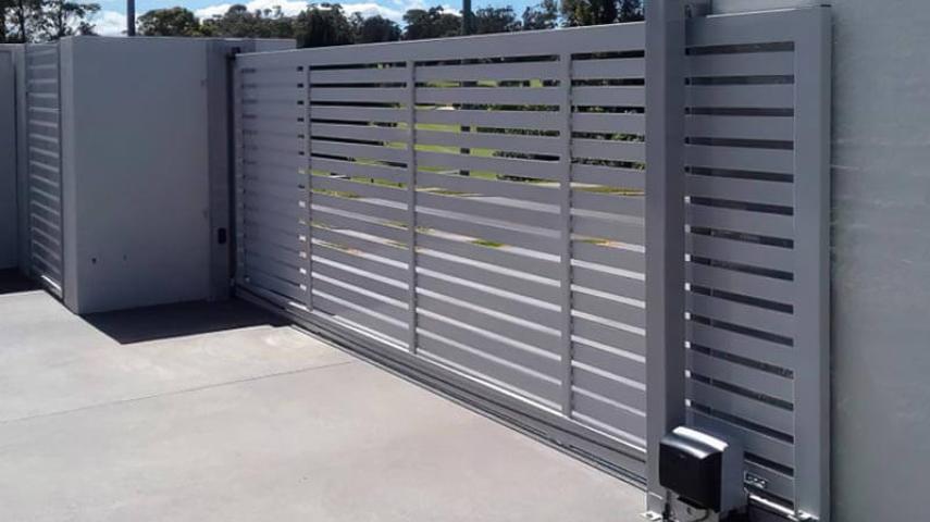 откатные ворота в Карачаевске