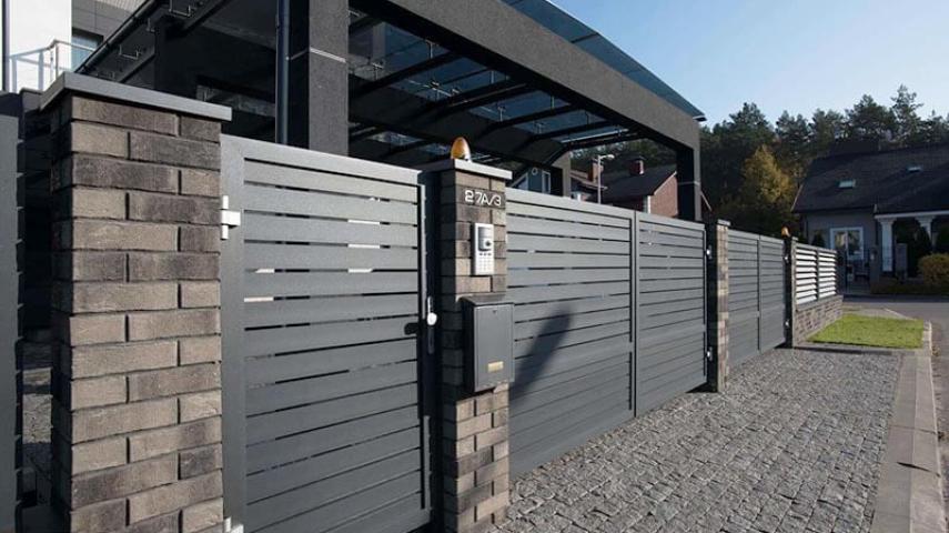 въездные ворота в Карачаевске